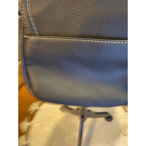 St. John's Bay Black Crossbody Bag with Sleek Design - Picture 4 of 11